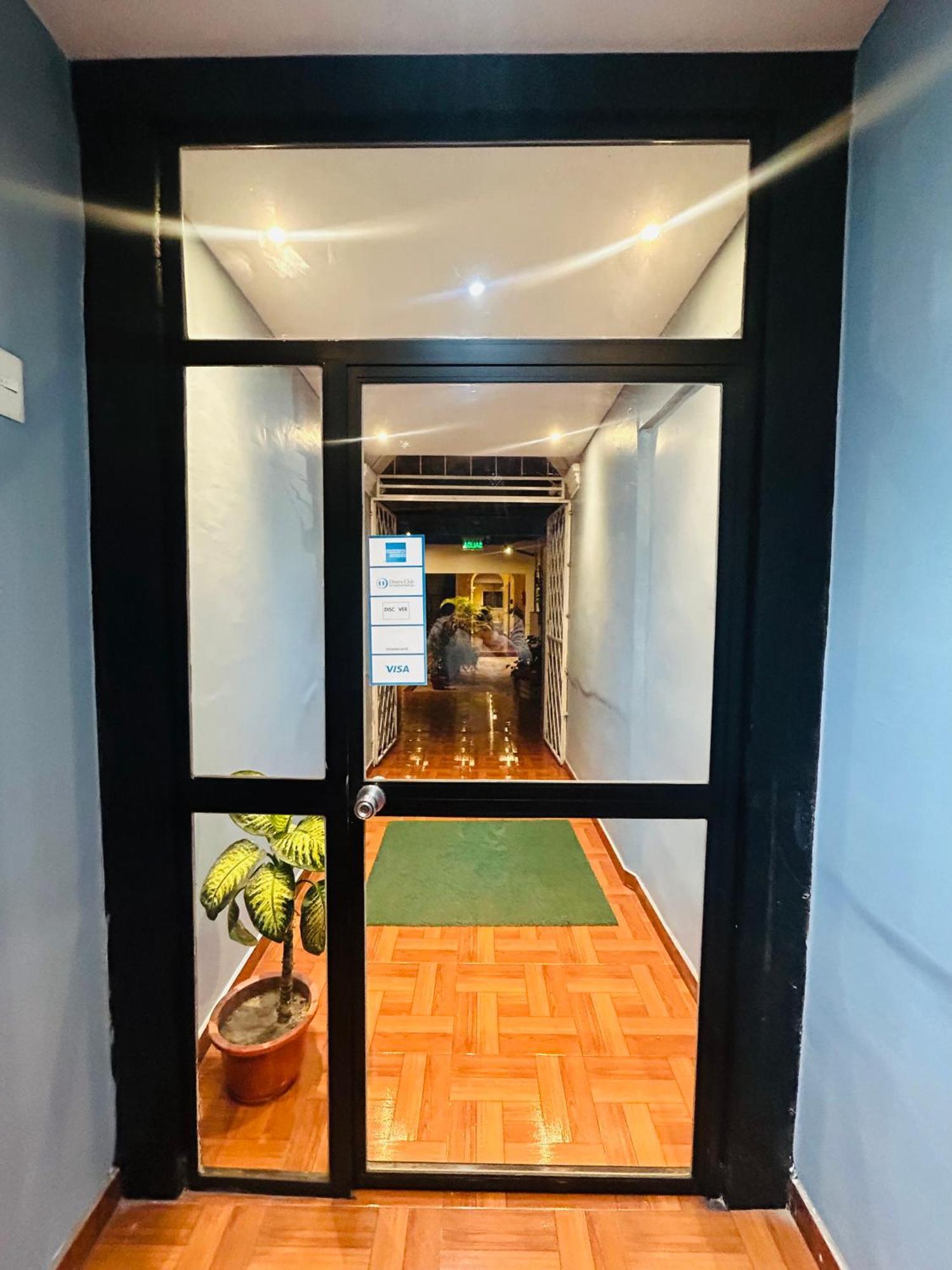 Accel Hotel La Quinta 이바라 외부 사진