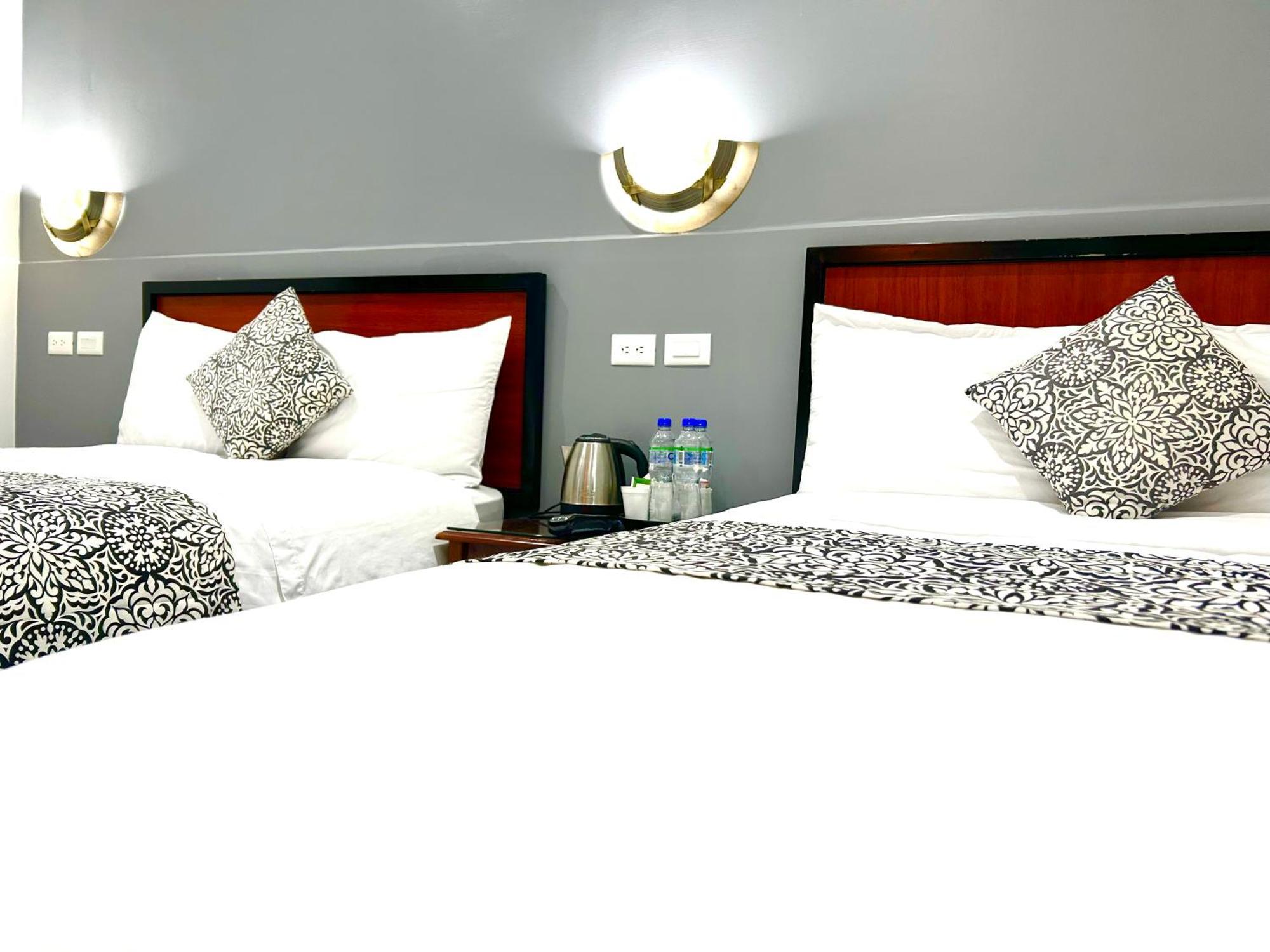 Accel Hotel La Quinta 이바라 외부 사진